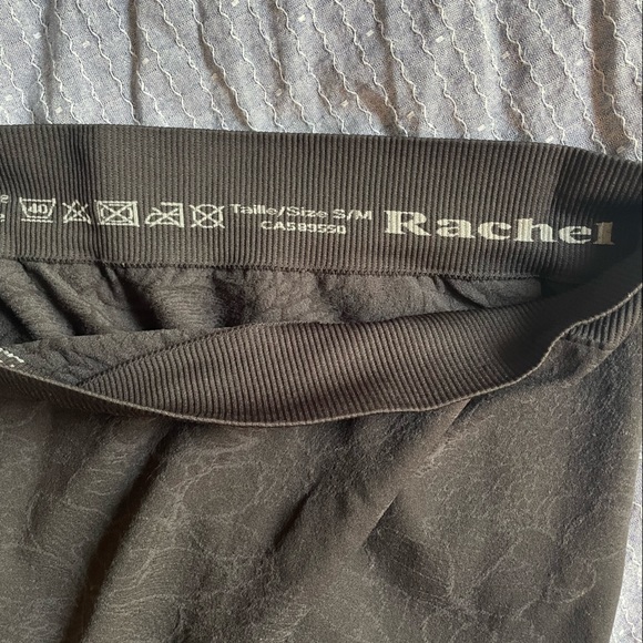 fromrachel Black Floral Print Legging - Picture 6 of 6